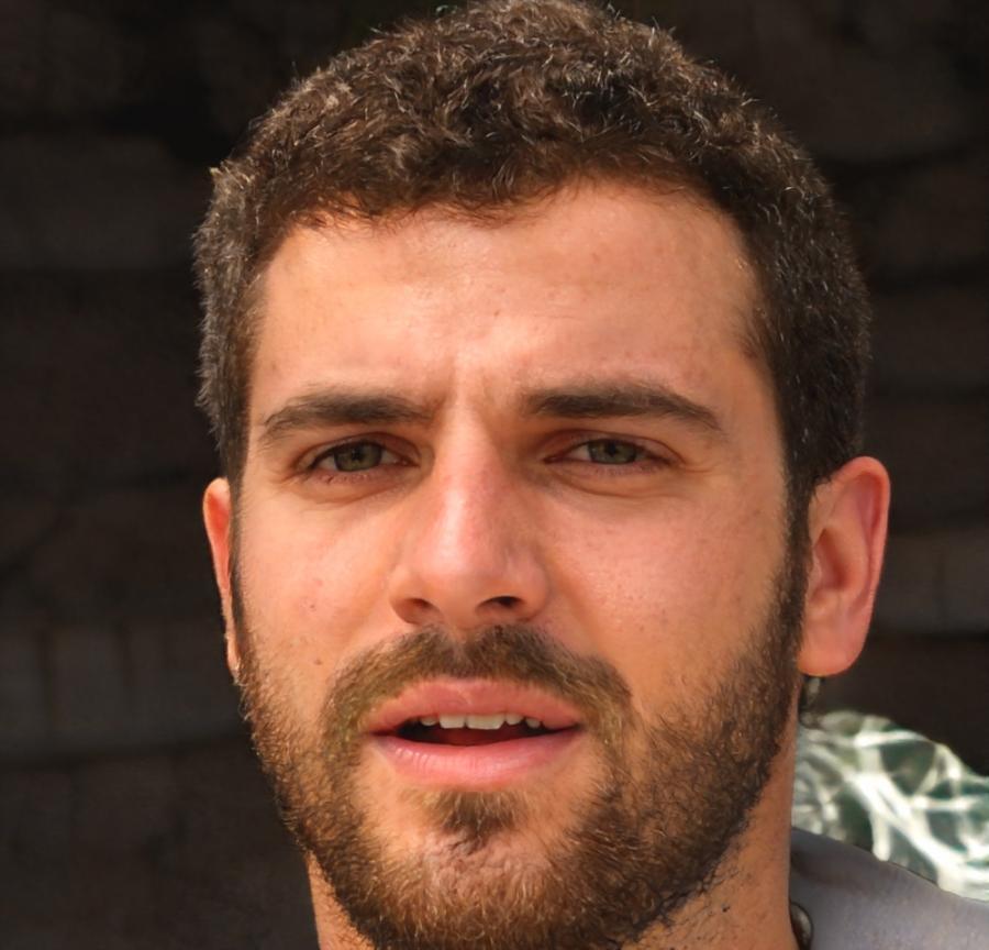 Portrait de Bastien Lemarchand, expert en planification financière